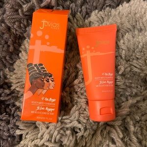 Juvias Place foundation and concealer